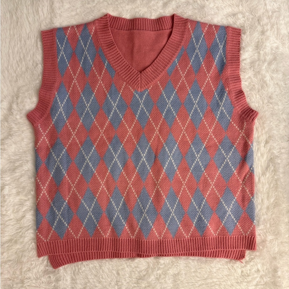 Argyle Pattern Sleeveless Sweater Vest